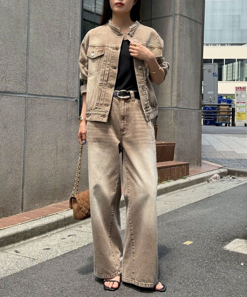 fredy emue(フレディエミュ)の「カラーストレートデニムパンツ(デニムパンツ・レディース・ピンク/ブラウン/ブルー・38/36)」の4枚目の写真