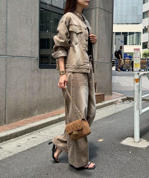 fredy emue(フレディエミュ)の「カラーストレートデニムパンツ(デニムパンツ・レディース・ピンク/ブラウン/ブルー・38/36)」の5枚目の写真