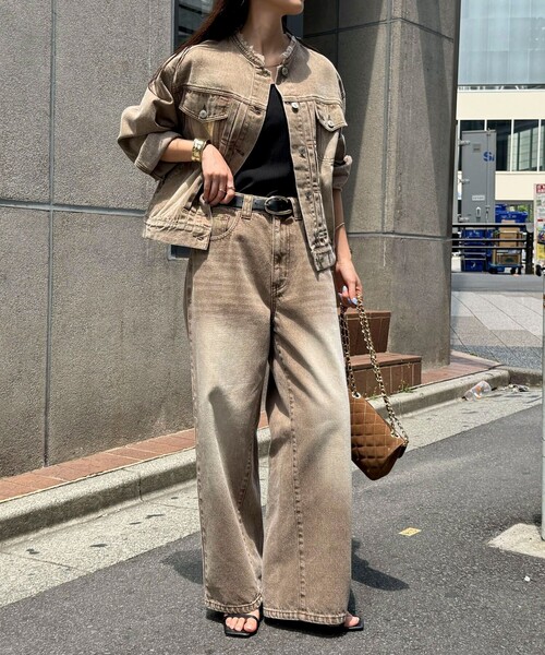 fredy emue(フレディエミュ)の「カラーストレートデニムパンツ(デニムパンツ・レディース・ピンク/ブラウン/ブルー・38/36)」の6枚目の写真