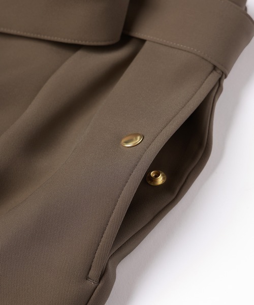 CULLNI(クルニ)の「Double Cloth Twill 1Tuck Semi Wide Pants with Long Belt(スラックス・メンズ・グレイッシュベージュ/ブラック/ブラウン/ブルーグリーン・1/2/0)」の10枚目の写真