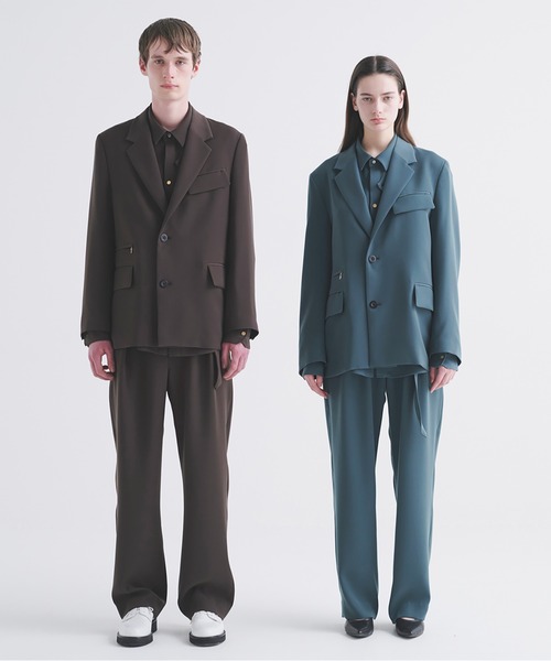 CULLNI(クルニ)の「Double Cloth Twill 1Tuck Semi Wide Pants with Long Belt(スラックス・メンズ・グレイッシュベージュ/ブラック/ブラウン/ブルーグリーン・1/2/0)」の5枚目の写真