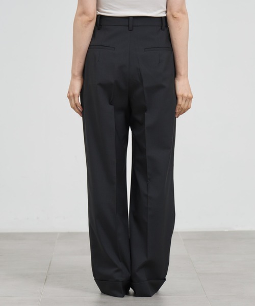 THE TOKYO(ザトウキョウ)の「【THE TOKYO/ザトウキョウ】Waist Tuck Pants/ウエストタックパンツ(その他パンツ・レディース・ブラウン/チャコールグレー/ブラック・38/36)」の14枚目の写真