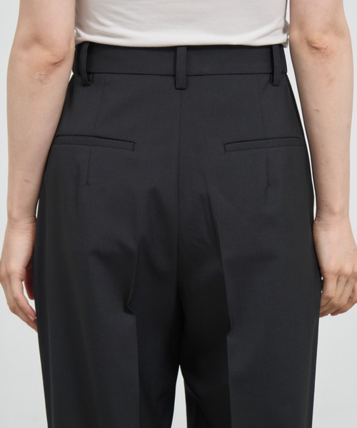 THE TOKYO(ザトウキョウ)の「【THE TOKYO/ザトウキョウ】Waist Tuck Pants/ウエストタックパンツ(その他パンツ・レディース・ブラウン/チャコールグレー/ブラック・38/36)」の9枚目の写真