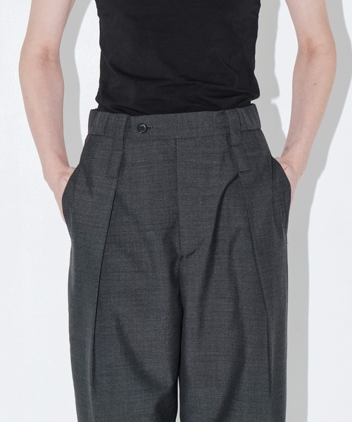 THE TOKYO(ザトウキョウ)の「【THE TOKYO/ザトウキョウ】Waist Tuck Pants/ウエストタックパンツ(その他パンツ・レディース・ブラウン/チャコールグレー/ブラック・38/36)」の18枚目の写真