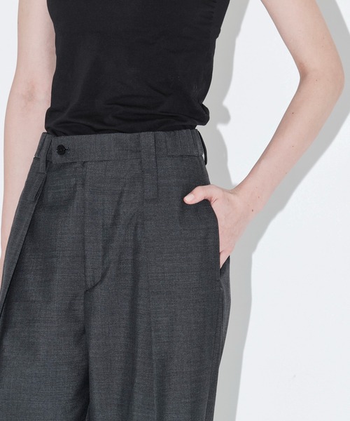 THE TOKYO(ザトウキョウ)の「【THE TOKYO/ザトウキョウ】Waist Tuck Pants/ウエストタックパンツ(その他パンツ・レディース・ブラウン/チャコールグレー/ブラック・38/36)」の19枚目の写真