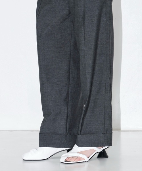 THE TOKYO(ザトウキョウ)の「【THE TOKYO/ザトウキョウ】Waist Tuck Pants/ウエストタックパンツ(その他パンツ・レディース・ブラウン/チャコールグレー/ブラック・38/36)」の20枚目の写真