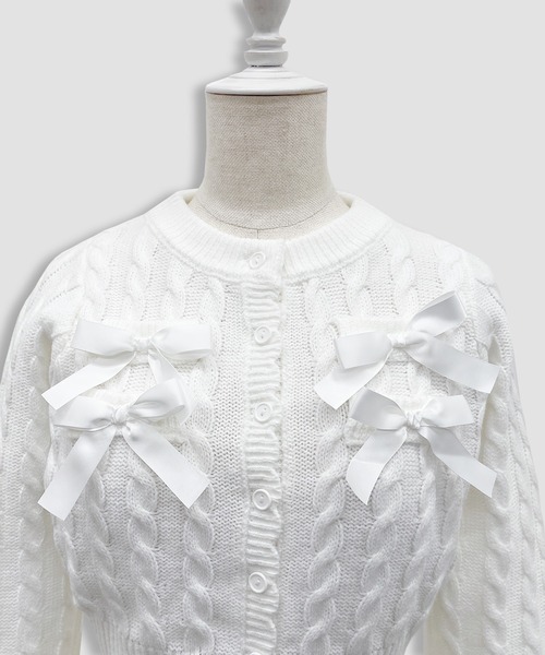 Honey Cinnamon（ハニーシナモン）の「ポイントリボンケーブルカーディガン（ニット/セーター・レディース・ピンク/ホワイト・FREE）」の12枚目の写真