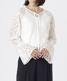 フラワーチュールレースブラウス