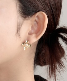 epic day（エピックデイ）の「メタルフラワープチピアス（ピアス（両耳用））」