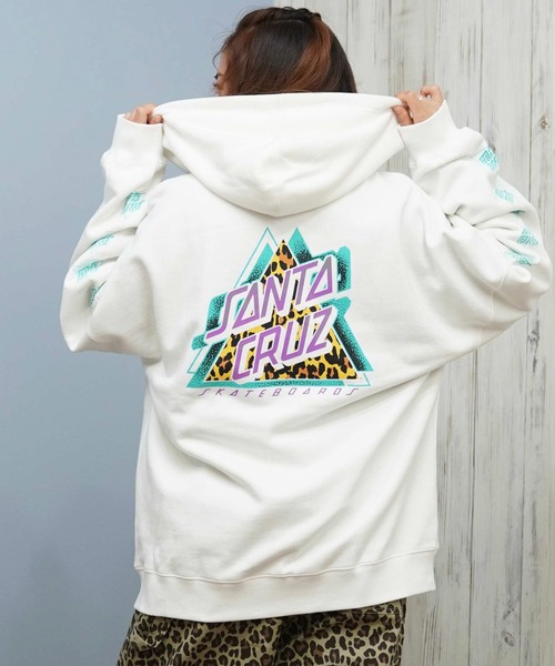 SANTA CRUZ(サンタクルーズ)の「【限定】SANTACRUZ/サンタクルーズ ジップアップ バックプリントパーカー 502254331(パーカー・レディース・ブラック/オフホワイト/ピンク・M/L)」の5枚目の写真