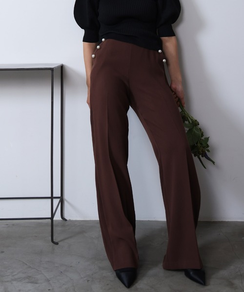 PICCIN PERLA(ピッチンペルラ)の「ポケットパールワイドパンツ(スラックス・レディース・ブラック/ブラウン・M)」の1枚目の写真