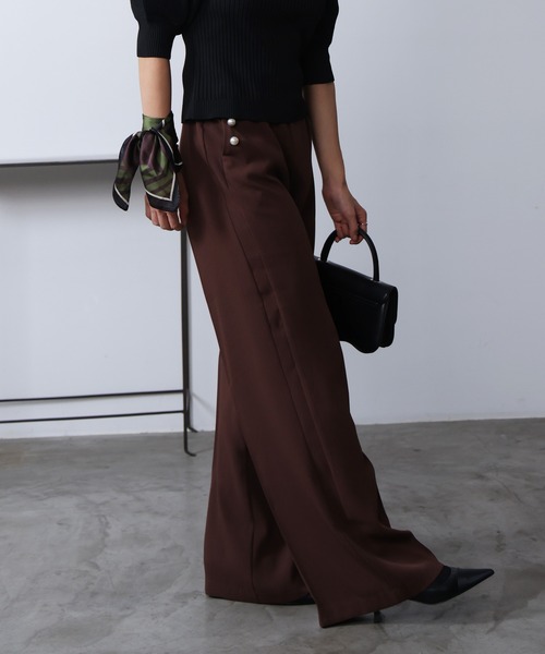 PICCIN PERLA(ピッチンペルラ)の「ポケットパールワイドパンツ(スラックス・レディース・ブラック/ブラウン・M)」の19枚目の写真