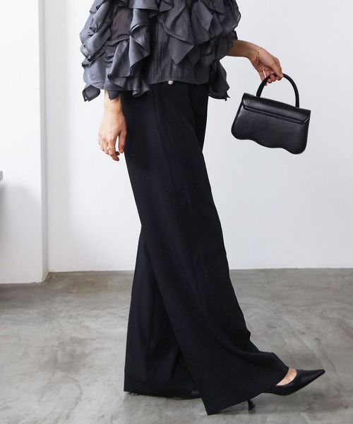 PICCIN PERLA(ピッチンペルラ)の「ポケットパールワイドパンツ(スラックス・レディース・ブラック/ブラウン・M)」の11枚目の写真