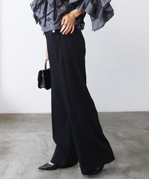 PICCIN PERLA(ピッチンペルラ)の「ポケットパールワイドパンツ(スラックス・レディース・ブラック/ブラウン・M)」の4枚目の写真