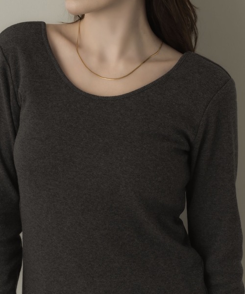 muku(ムク)の「LONG SLEEVE TOPS/ in bra(Tシャツ/カットソー・レディース・ブラック/グレー・FREE)」の1枚目の写真