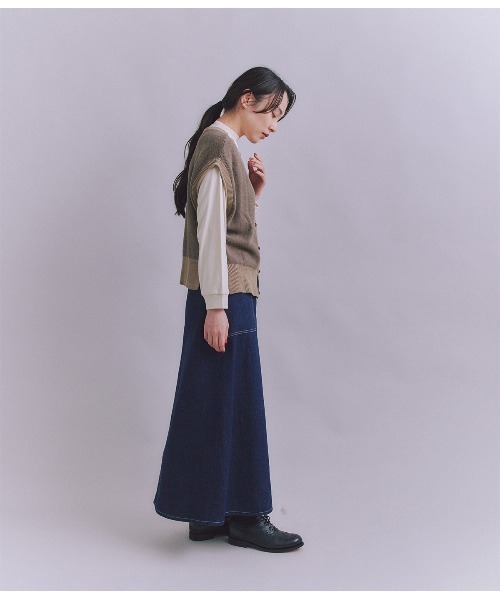 SIPULI（シプリ）の「［LOTUS］Urtla High Gauge Rib ボトルネックプルオーバー（Tシャツ/カットソー・レディース・アイボリー/イエロー系その他/ブルー・2）」の19枚目の写真