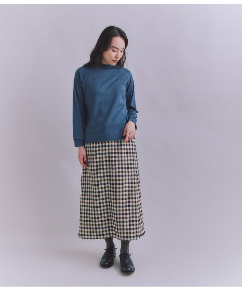 SIPULI（シプリ）の「［LOTUS］Urtla High Gauge Rib ボトルネックプルオーバー（Tシャツ/カットソー・レディース・アイボリー/イエロー系その他/ブルー・2）」の22枚目の写真
