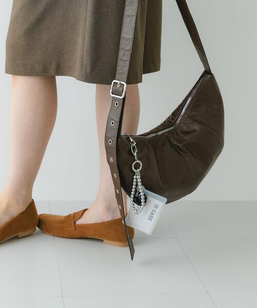 RODE SKO(ロデスコ)の「『WEB限定』クロワッサンショルダーバッグ(ショルダーバッグ・レディース・ブラック/ブラウン・ONE)」の7枚目の写真