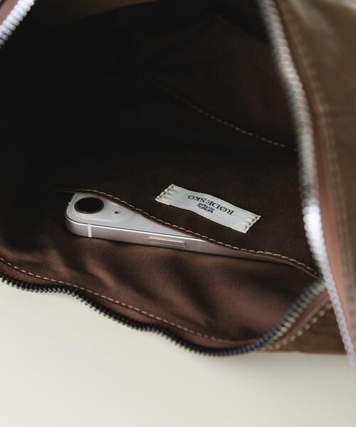 RODE SKO(ロデスコ)の「『WEB限定』クロワッサンショルダーバッグ(ショルダーバッグ・レディース・ブラック/ブラウン・ONE)」の15枚目の写真