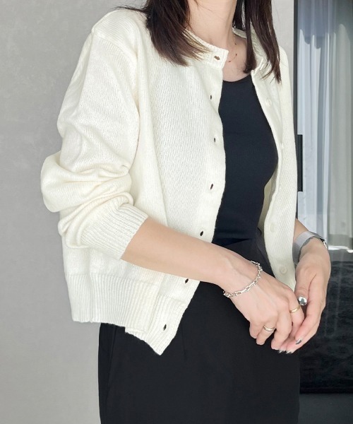 ONEP STAR（ワンピスター）の「ラウンドネックショート丈カーディガン（カーディガン/ボレロ・レディース・スカイブルー/ブラック/グレー/レッド/オフホワイト/グリーン/イエロー/ライトピンク・MEDIUM/LARGE）」の2枚目の写真