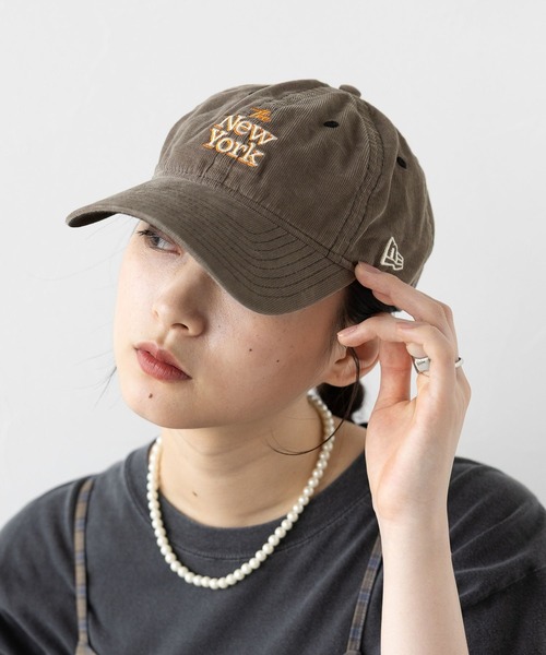 NEW ERA（ニューエラ）の「【NEW ERA】9TWENTY CORDUROY（キャップ・レディース・ネイビー/ライトブラウン/グレー系その他・FREE）」の2枚目の写真