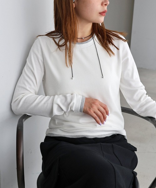 ANME(アンメ)の「【新色追加】テレコリブバイカラー長袖トップス(Tシャツ/カットソー・レディース・杢グレー/オフホワイト/ブラック/ブラウン・MS/M)」の9枚目の写真