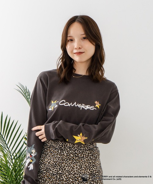 CONVERSE(コンバース)の「【CONVERSE/コンバース】×【TOM AND JERRY/トムとジェリー】両面プリント オーバーサイズ ロンT(Tシャツ/カットソー・レディース・ブラック系その他/ブラック系その他2/ベージュ系その他2/ベージュ系その他・LARGE/MEDIUM)」の3枚目の写真
