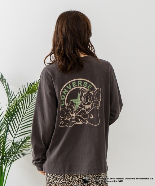 CONVERSE(コンバース)の「【CONVERSE/コンバース】×【TOM AND JERRY/トムとジェリー】両面プリント オーバーサイズ ロンT(Tシャツ/カットソー・レディース・ブラック系その他/ブラック系その他2/ベージュ系その他2/ベージュ系その他・LARGE/MEDIUM)」の9枚目の写真