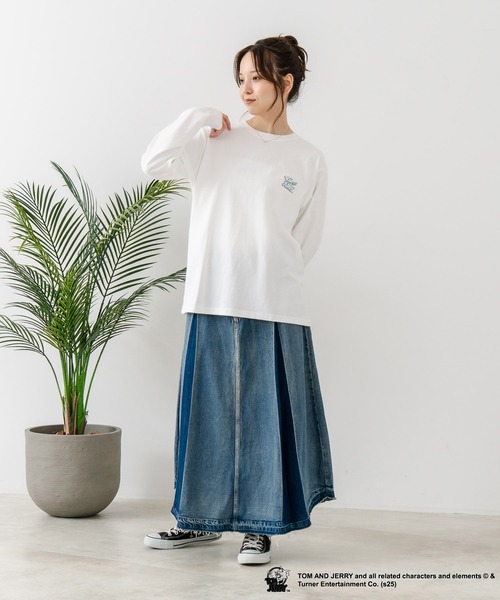 CONVERSE(コンバース)の「【CONVERSE/コンバース】×【TOM AND JERRY/トムとジェリー】両面プリント オーバーサイズ ロンT(Tシャツ/カットソー・レディース・ブラック系その他/ブラック系その他2/ベージュ系その他2/ベージュ系その他・LARGE/MEDIUM)」の18枚目の写真