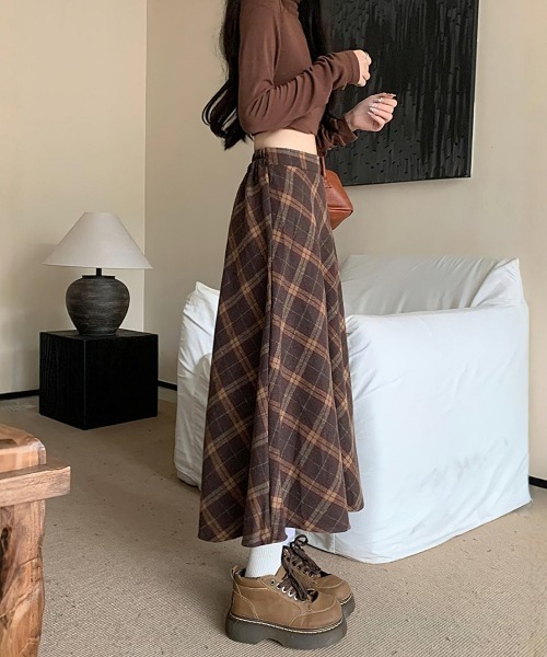cammie(キャミー)の「チェックフレアスカート(スカート・レディース・ブラウン・L/M)」の7枚目の写真