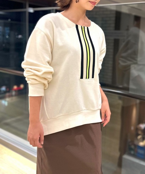 Q（キュー）の「ハーフZIPスウェット（スウェット・レディース・アイボリー/グレー/ブラック/ライム/ホワイト・MEDIUM）」の14枚目の写真