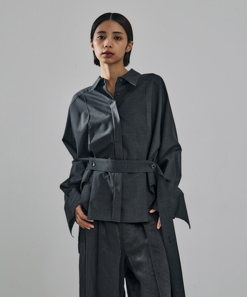 残りわずか！】Belted Cape Detail Shirt｜ウォッシャブル/細見え/秋服