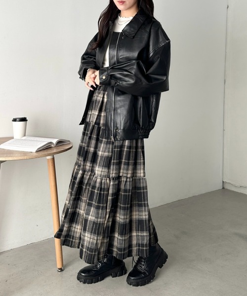 CLEA（クレア）の「レトロチェック柄ティアードスカート（スカート・レディース・ネイビー/ブラウン/ブラック・FREE）」の11枚目の写真