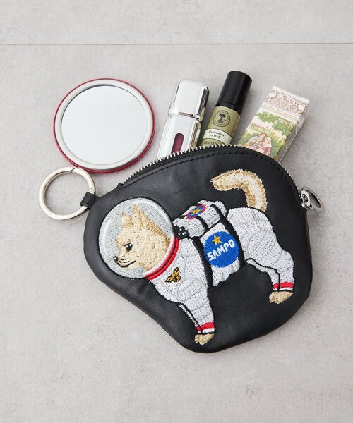 ear PAPILLONNER（イアパピヨネ）の「《本革》sampo×earコラボ スペーストイレザーケース/バッグチャーム（チャーム・レディース・ブラック系その他/ブラック・FREE）」の6枚目の写真