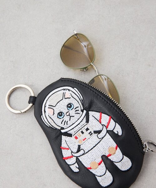 ear PAPILLONNER（イアパピヨネ）の「《本革》sampo×earコラボ スペーストイレザーケース/バッグチャーム（チャーム・レディース・ブラック系その他/ブラック・FREE）」の17枚目の写真