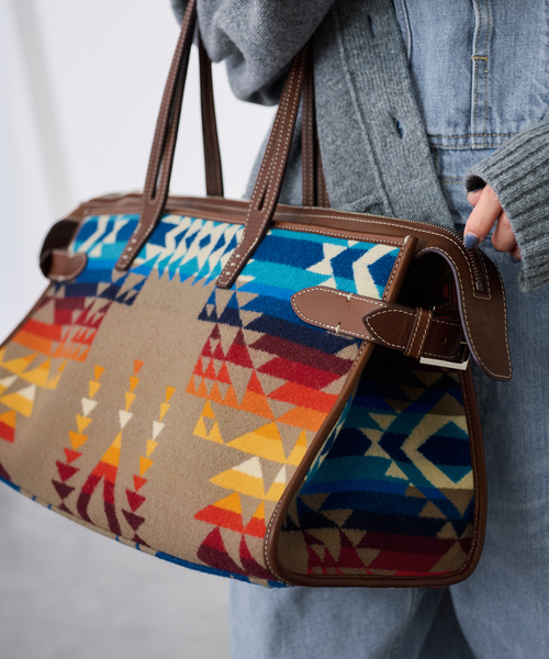 FRAMeWORK（フレームワーク）の「A VACATION/ア ヴァケーション SABRINA L PENDLETON バッグ（ショルダーバッグ・レディース・キャメル・FREE）」の18枚目の写真