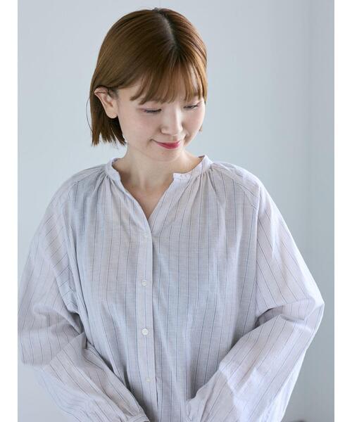 Lugnoncure（ルノンキュール）の「アソートスキッパーブラウス（シャツ/ブラウス・レディース・オフホワイト/ブルー/チャコールグレー/ベージュ・F）」の4枚目の写真