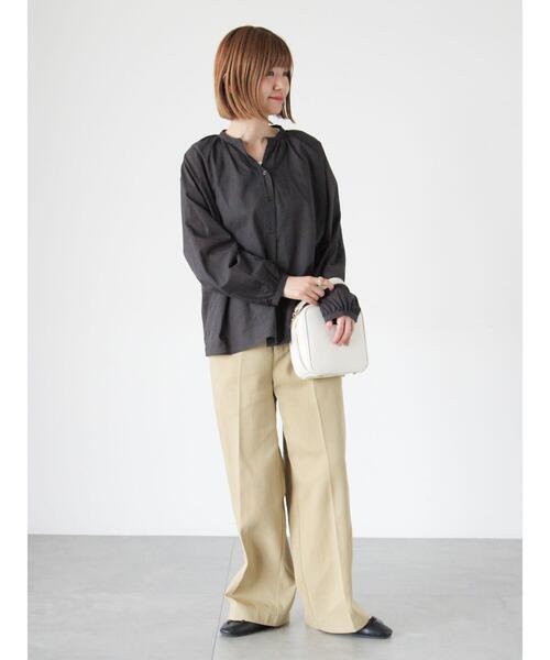 Lugnoncure（ルノンキュール）の「アソートスキッパーブラウス（シャツ/ブラウス・レディース・オフホワイト/ブルー/チャコールグレー/ベージュ・F）」の9枚目の写真