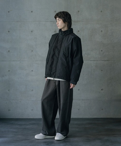 RATTLE TRAP(ラトルトラップ)の「【+phenix / プラスフェニックス別注】スタンドダウンジャケット(ダウンジャケット/コート・メンズ・ブラック・M/L)」の8枚目の写真