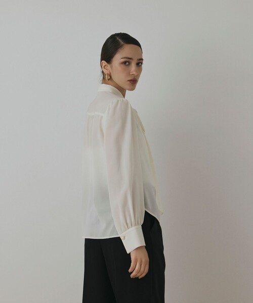 美品 23AW GRACE CLASS グレースクラス シルクボウタイブラウス サイズ 