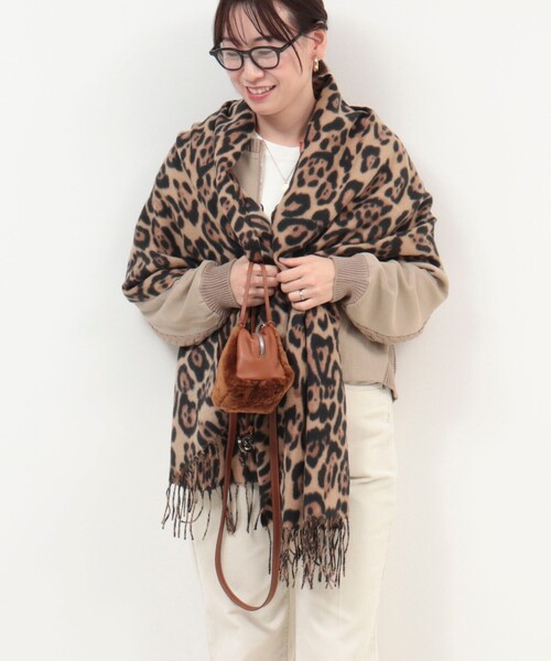MICO COULIER（ミコクリエ）の「レオパードプリントストール（ストール/ショール・レディース・ブラウン系その他/ベージュ系その他・FREE）」の5枚目の写真