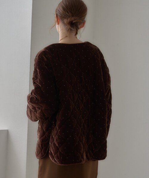 CIAOPANIC TYPY（チャオパニックティピー）の「【aguni】ベロアラメドットプリントキルトジャケット（ノーカラーコート・レディース・ブラック/ブラウン・ONE SIZE）」の21枚目の写真