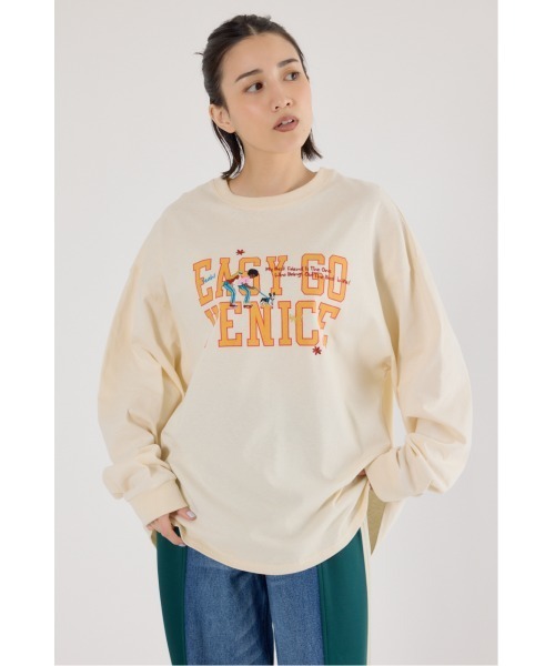 RODEO CROWNS WIDE BOWL(ロデオクラウンズワイドボウル)の「embroidery collegeロング Tシャツ(Tシャツ/カットソー・レディース・サックスブルー/ネイビー/アイボリー・FREE)」の14枚目の写真