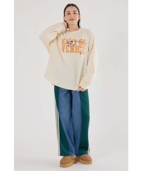 RODEO CROWNS WIDE BOWL(ロデオクラウンズワイドボウル)の「embroidery collegeロング Tシャツ(Tシャツ/カットソー・レディース・サックスブルー/ネイビー/アイボリー・FREE)」の17枚目の写真