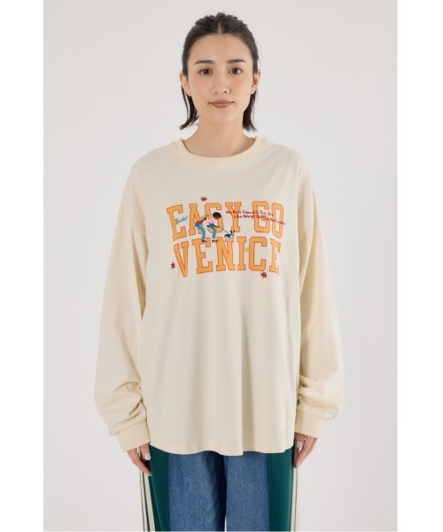 RODEO CROWNS WIDE BOWL(ロデオクラウンズワイドボウル)の「embroidery collegeロング Tシャツ(Tシャツ/カットソー・レディース・サックスブルー/ネイビー/アイボリー・FREE)」の19枚目の写真