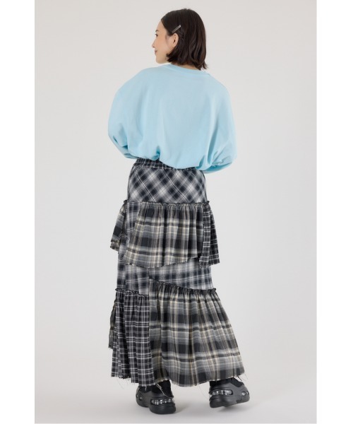 RODEO CROWNS WIDE BOWL(ロデオクラウンズワイドボウル)の「embroidery collegeロング Tシャツ(Tシャツ/カットソー・レディース・サックスブルー/ネイビー/アイボリー・FREE)」の13枚目の写真