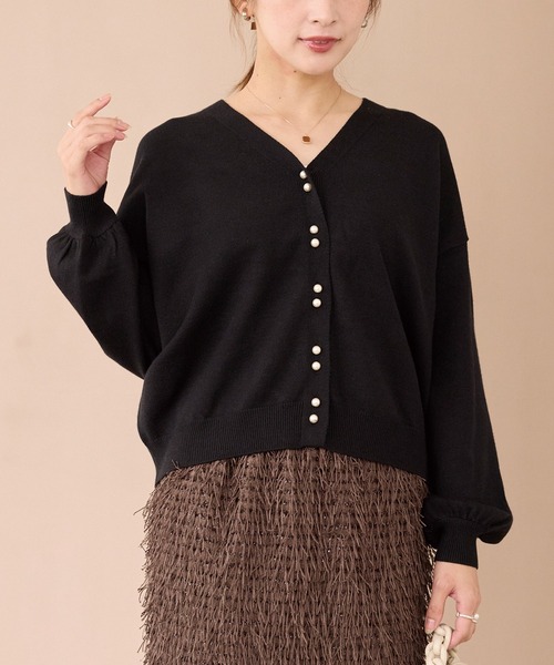 LAVEANGE(ラビアンジェ)の「【洗える】ダブルパールニットカーデ(カーディガン/ボレロ・レディース・グレー/ブラック/アイボリー・F/3L/4L)」の7枚目の写真