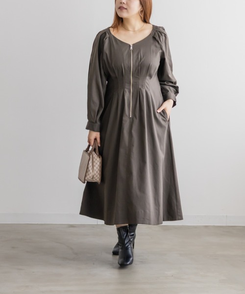 CLETTE(クレット)の「CLETTEオリジナルフロントジップウエストタックワンピース(ワンピース・レディース・パープル/カーキ/ブラック・LL/3L/4L)」の2枚目の写真