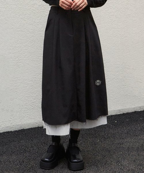 NICK&NICOLE(ニックアンドニコール)の「NICOLE PINTUCK LAYERED LONG SKIRT_BLACK(スカート・レディース・その他・FREE)」の1枚目の写真