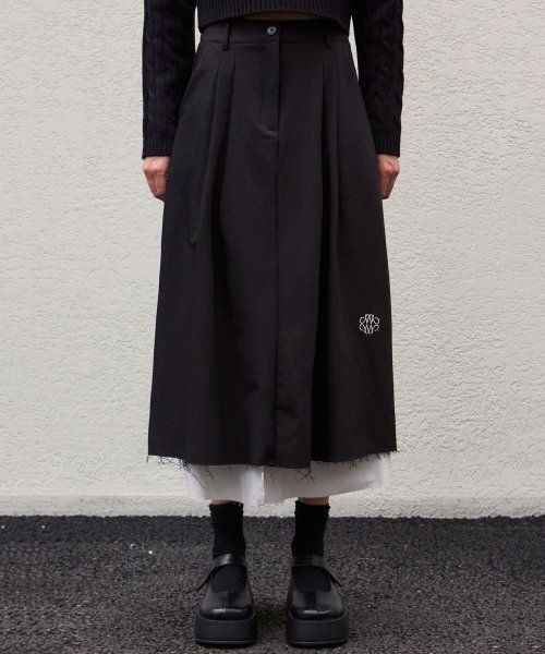 NICK&NICOLE(ニックアンドニコール)の「NICOLE PINTUCK LAYERED LONG SKIRT_BLACK(スカート・レディース・その他・FREE)」の2枚目の写真